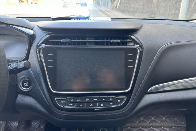 Used CHANGAN OSHAN A800 2017 1.6L Manual Smart Edition Interior 1
