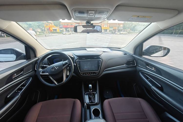 Used CHANGAN OSHAN A800 2017 1.5T Automatic Comfort Model Interior 4