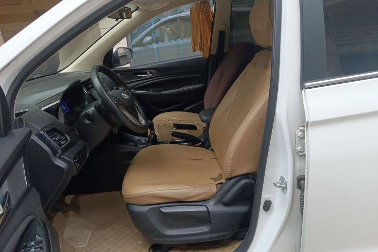 Used CHANGAN OSHAN A800 2017 1.6L Manual Comfort Model Left Front Seat