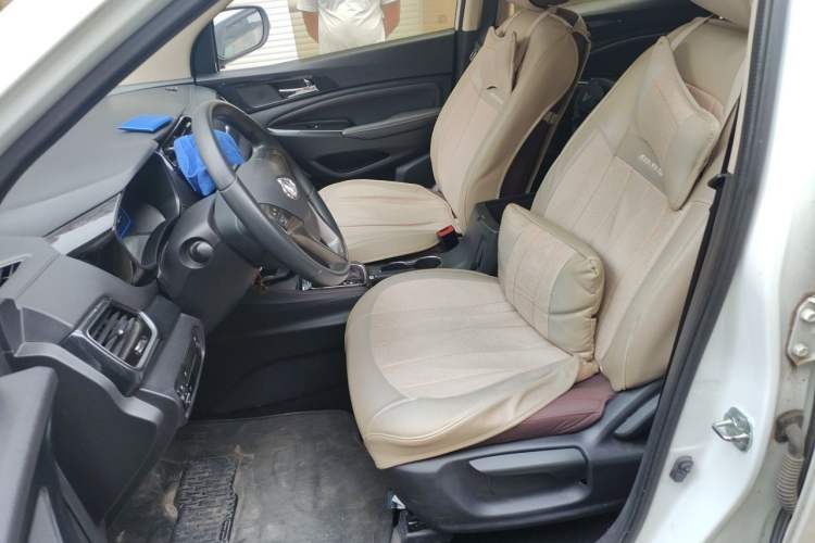 Used CHANGAN OSHAN A800 2017 1.5T Automatic Comfort Model Left Front Seat