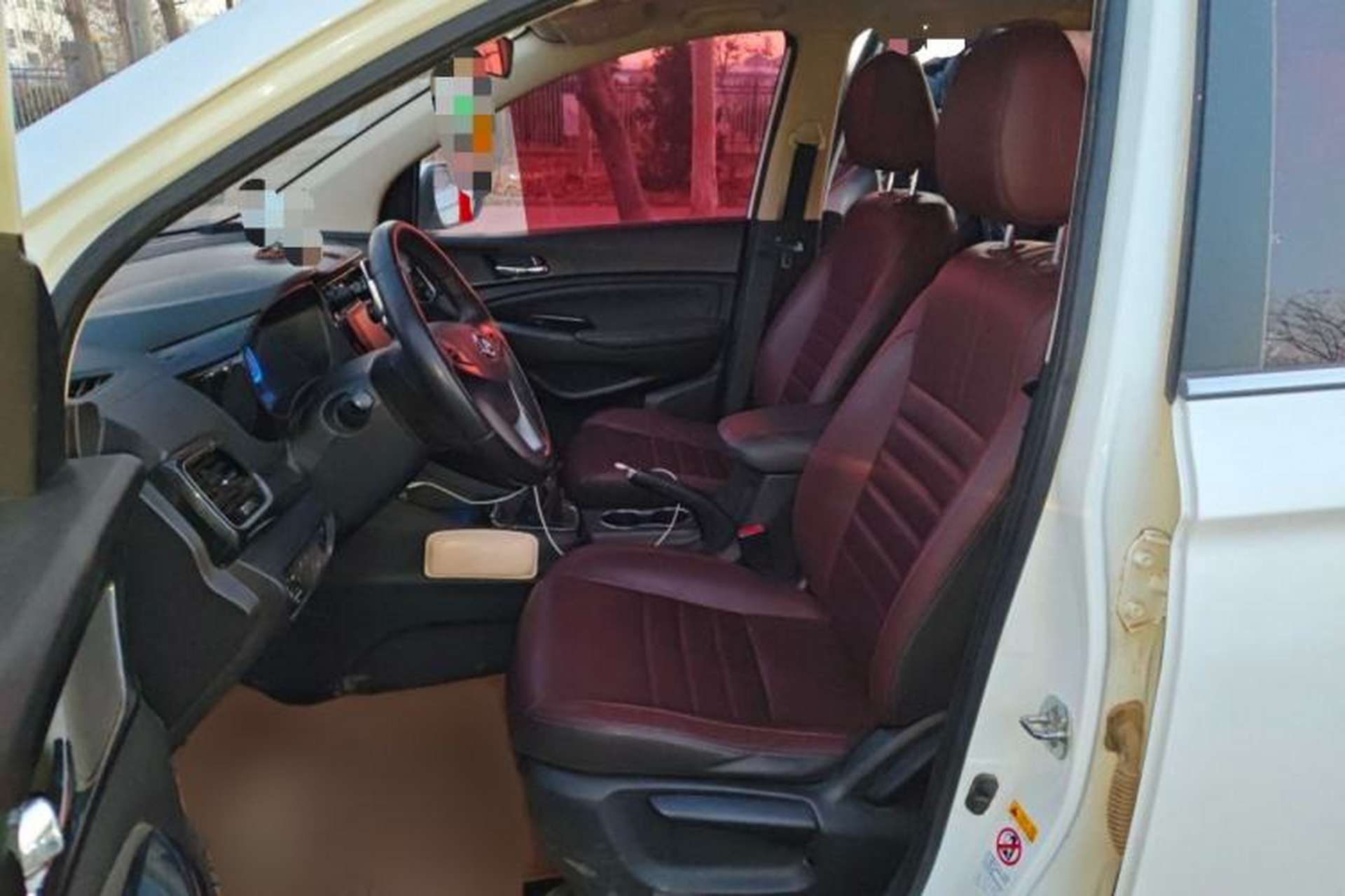 Used CHANGAN OSHAN A800 2017 1.6L Manual Luxury Model Left Front Seat