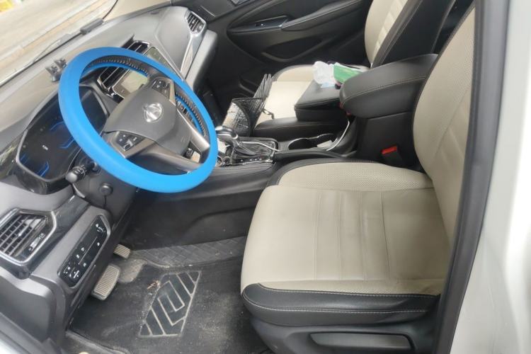 Used CHANGAN OSHAN A800 2017 1.5T Automatic Luxury Model Left Front Seat