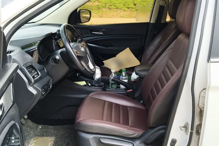 Used CHANGAN OSHAN A800 2017 1.6L Manual Luxury Model Left Front Seat