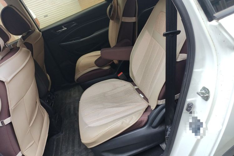 Used CHANGAN OSHAN A800 2017 1.5T Automatic Comfort Model Left Rear Seat