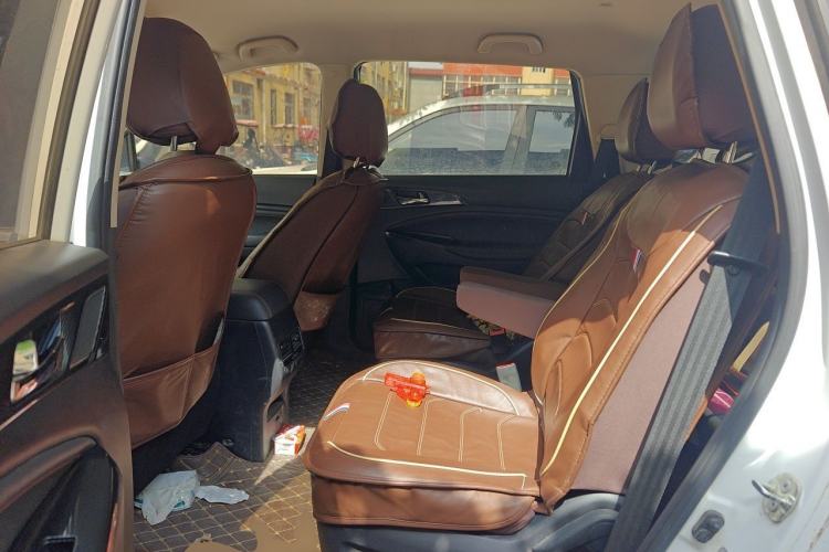 Used CHANGAN OSHAN A800 2017 1.6L Manual Comfort Model Left Rear Seat