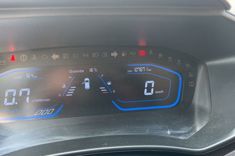 Used CHANGAN OSHAN A800 2017 1.6L Manual Smart Edition Odometer Close Up