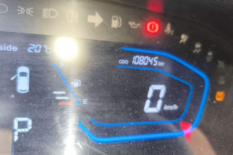 Used CHANGAN OSHAN A800 2017 1.5T Automatic ZhiZun Model Odometer Close Up