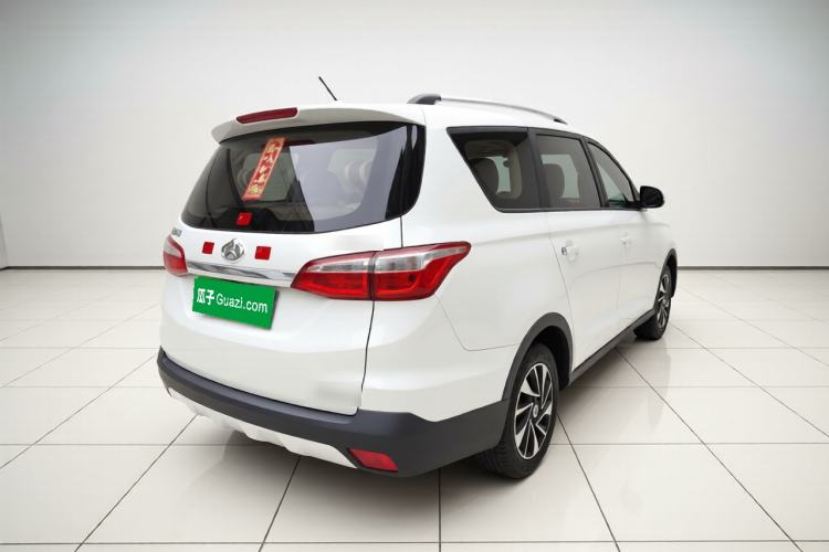 Used CHANGAN OSHAN A800 2017 1.5T Automatic Comfort Model Rear Right 45 Deg