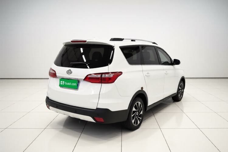 Used CHANGAN OSHAN A800 2017 1.6L Manual Luxury Model Rear Right 45 Deg