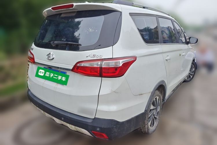 Used CHANGAN OSHAN A800 2017 1.6L Manual Luxury Model Rear Right 45 Deg