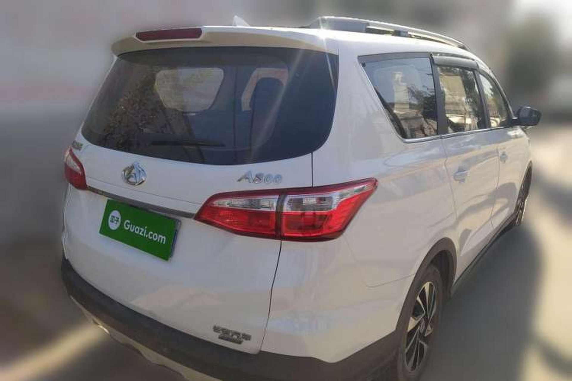 Used CHANGAN OSHAN A800 2017 1.6L Manual Luxury Model Rear Right 45 Deg