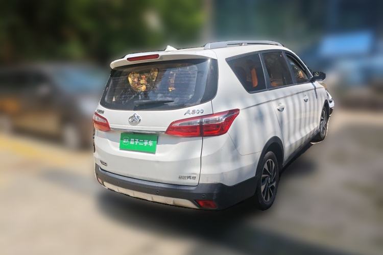 Used CHANGAN OSHAN A800 2017 1.5T Automatic ZhiZun Model Rear Right 45 Deg