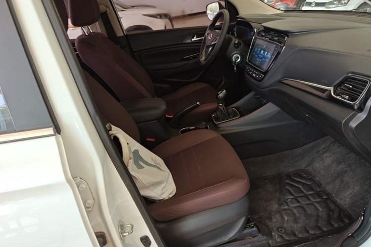 Used CHANGAN OSHAN A800 2017 1.6L Manual Comfort Model Right Front Seat