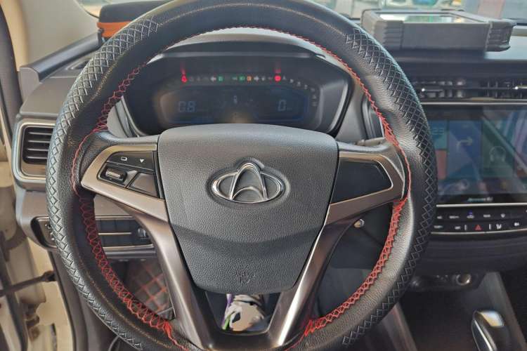 Used CHANGAN OSHAN A800 2017 1.5T Automatic Comfort Model Steering Wheel