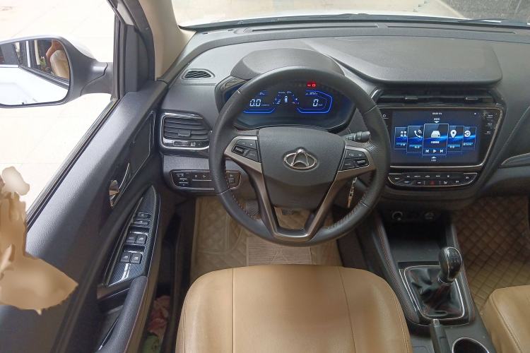 Used CHANGAN OSHAN A800 2017 1.6L Manual Comfort Model Steering Wheel