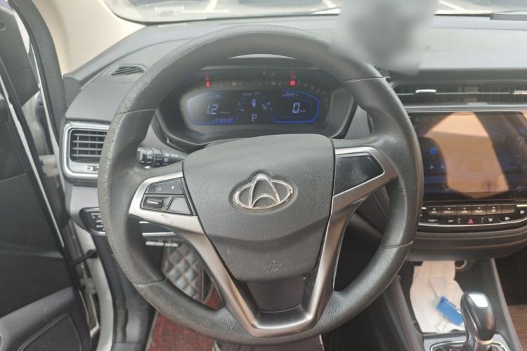 Used CHANGAN OSHAN A800 2017 1.5T Automatic Comfort Model Steering Wheel