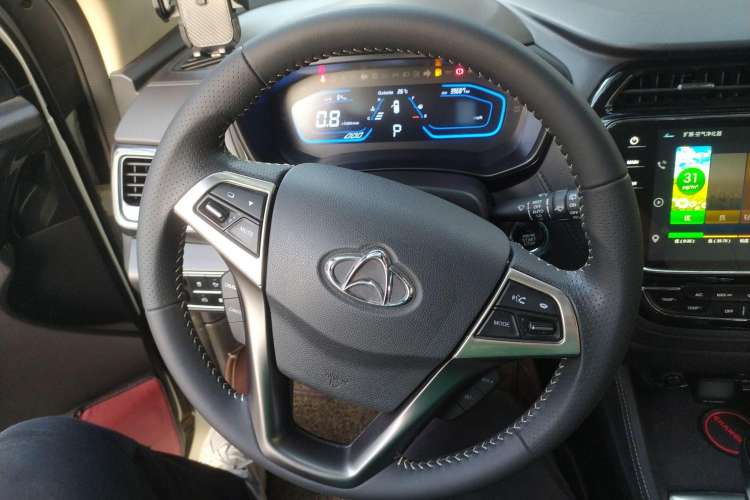 Used CHANGAN OSHAN A800 2017 1.5T Automatic ZhiZun Model Steering Wheel