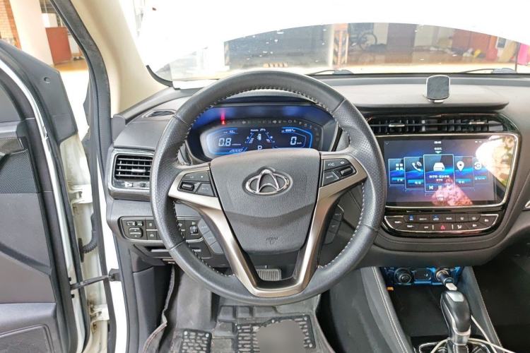 Used CHANGAN OSHAN A800 2017 1.5T Automatic ZhiZun Model Steering Wheel