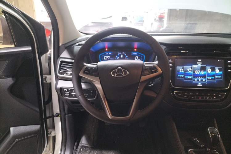 Used CHANGAN OSHAN A800 2017 1.5T Manual Luxury Model Steering Wheel