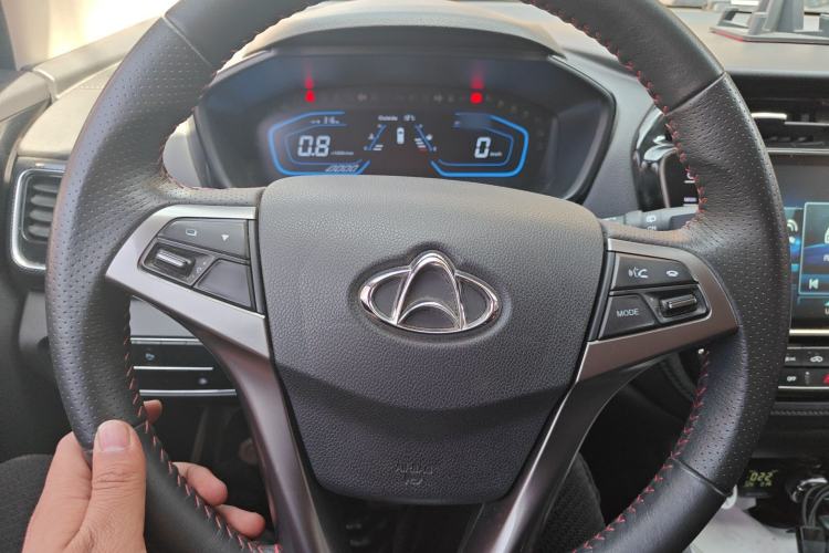 Used CHANGAN OSHAN A800 2017 1.6L Manual Luxury Model Steering Wheel