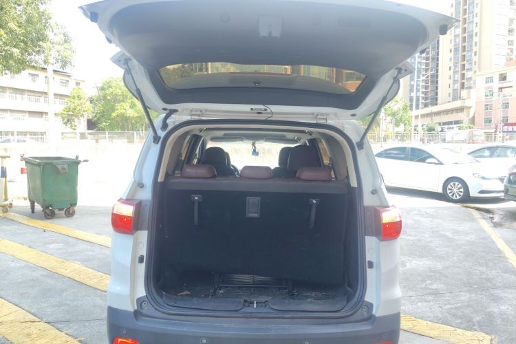 Used CHANGAN OSHAN A800 2017 1.5T Manual Luxury Model Trunk