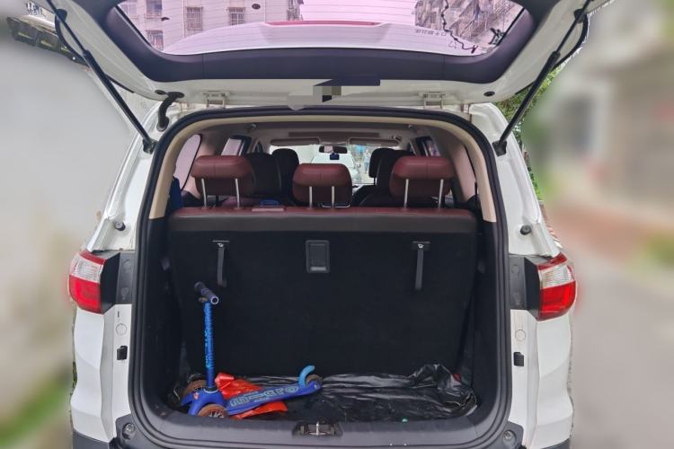 Used CHANGAN OSHAN A800 2017 1.6L Manual Luxury Model Trunk