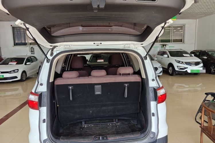 Used CHANGAN OSHAN A800 2017 1.6L Manual Comfort Model Trunk