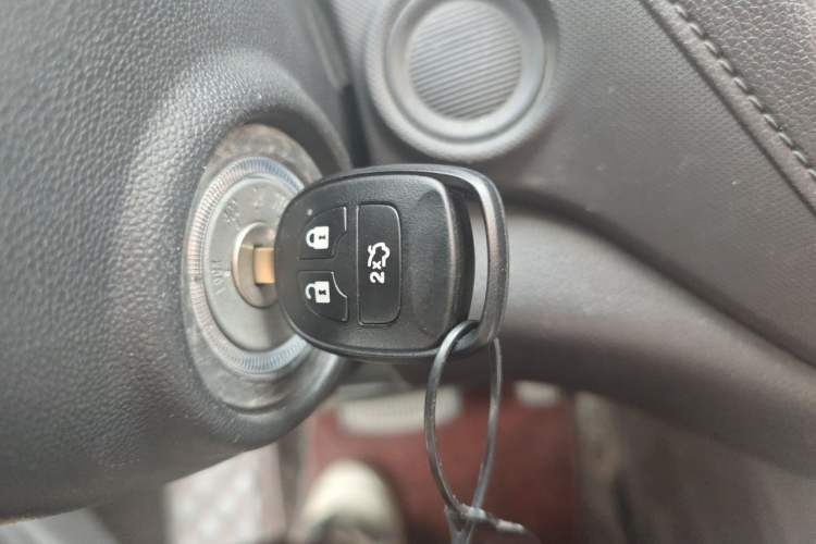Used CHANGAN OSHAN A800 2017 1.5T Automatic Comfort Model Vehicle Key