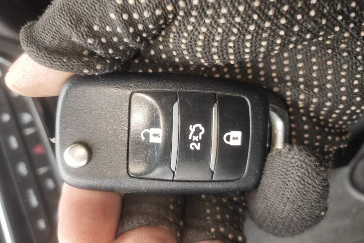 Used CHANGAN OSHAN A800 2017 1.6L Manual Comfort Model Vehicle Key