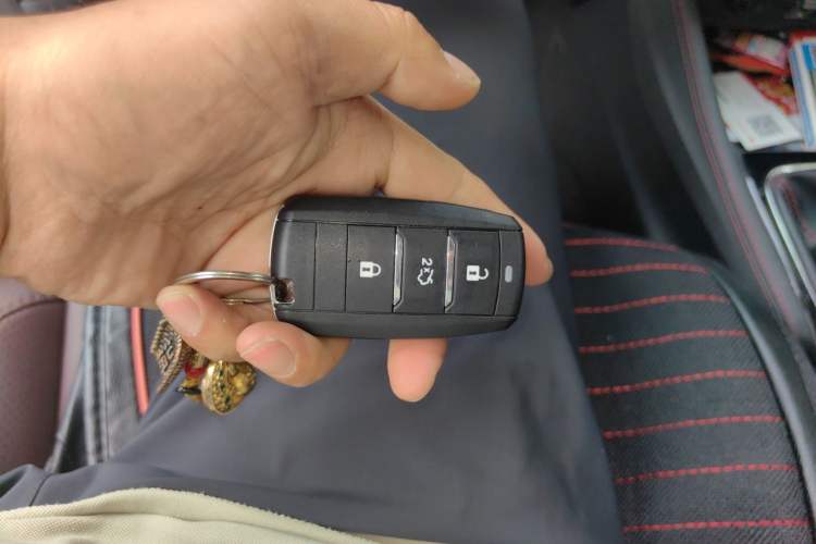 Used CHANGAN OSHAN A800 2017 1.6L Manual Luxury Model Vehicle Key