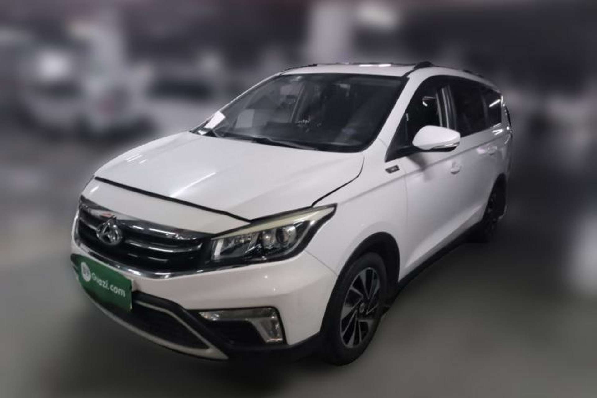 Used CHANGAN OSHAN A800 2018 1.5T Automatic Smart Network Version Front Left 45 Deg
