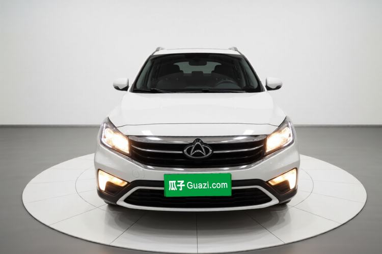 Used CHANGAN OSHAN A800 2018 1.6L Manual Smart Network Model Front