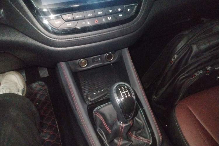 Used CHANGAN OSHAN A800 2018 1.6L Manual Smart Network Model Gear Lever
