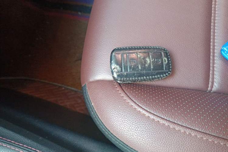 Used CHANGAN OSHAN A800 2018 1.6L Manual Smart Network Model Vehicle Key
