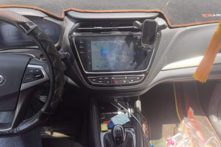 Used CHANGAN OSHAN A800 2019 1.6L Manual Comfort Model China VI Standard Audio And AC Panel