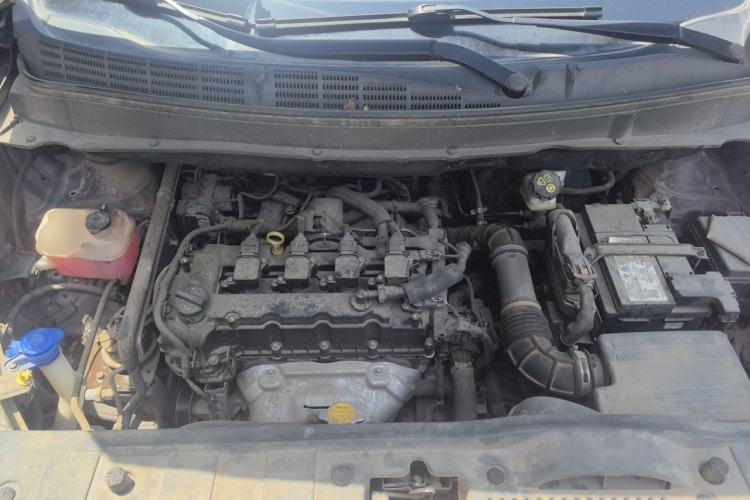 Used CHANGAN OSHAN A800 2019 1.6L Manual Comfort Model China VI Standard Engine Bay
