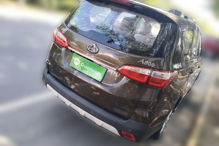Used CHANGAN OSHAN A800 2019 1.6L Manual Comfort Model China V Standard Exterior 5