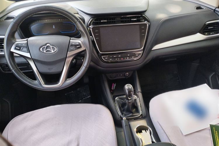 Used CHANGAN OSHAN A800 2019 1.6L Manual Comfort Model China V Standard Interior 2
