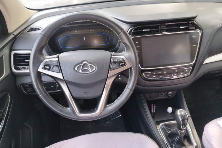 Used CHANGAN OSHAN A800 2019 1.6L Manual Comfort Model China V Standard Steering Wheel