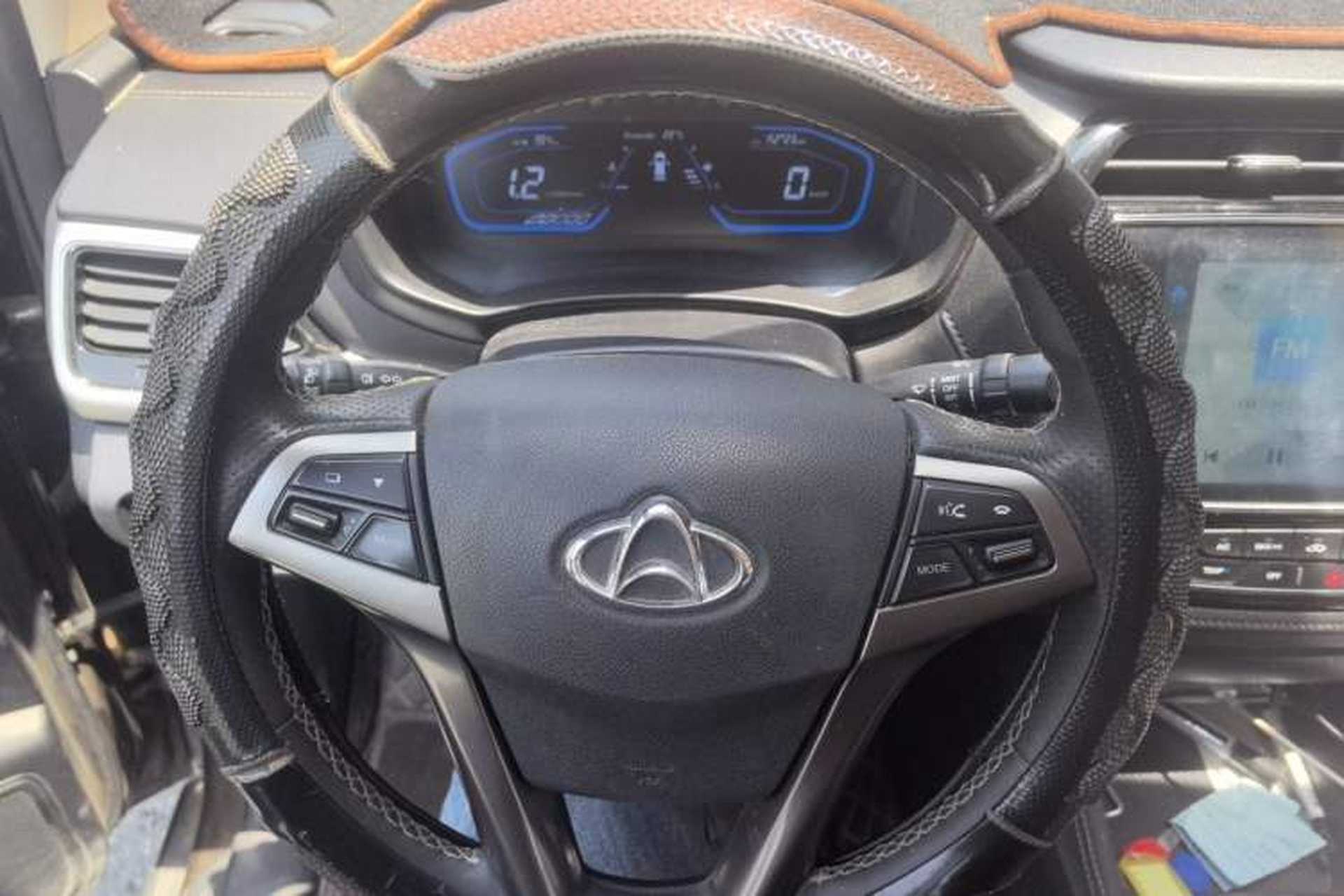 Used CHANGAN OSHAN A800 2019 1.6L Manual Comfort Model China VI Standard Steering Wheel