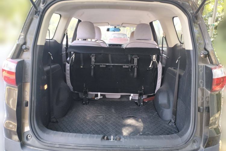 Used CHANGAN OSHAN A800 2019 1.6L Manual Comfort Model China V Standard Trunk