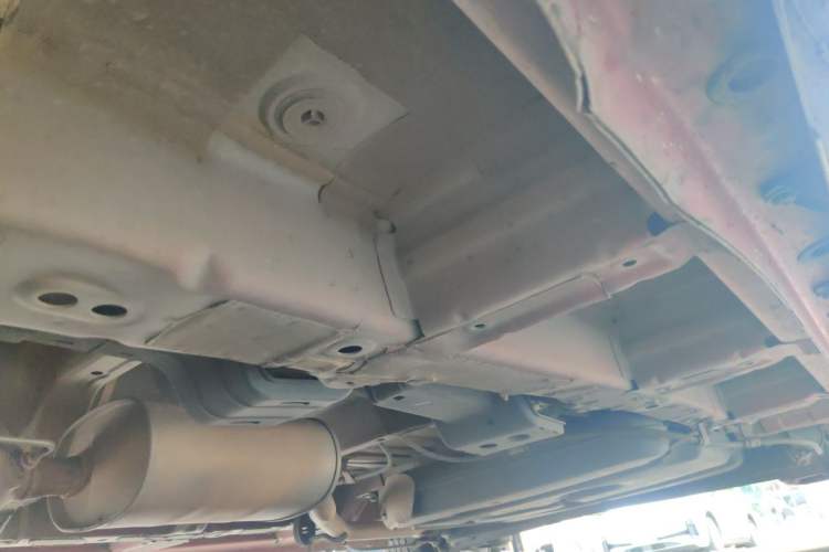Used CHANGAN OSHAN A800 2019 1.6L Manual Comfort Model China V Standard Chassis Front Left