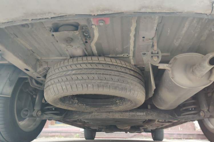 Used CHANGAN OSHAN A800 2019 1.6L Manual Comfort Model China V Standard Chassis Rear