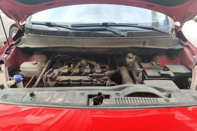 Used CHANGAN OSHAN A800 2019 1.6L Manual Comfort Model China V Standard Engine Bay