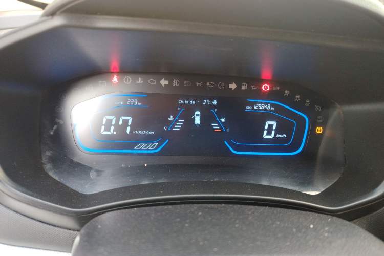 Used CHANGAN OSHAN A800 2019 1.6L Manual Comfort Model China V Standard Instrument Cluster