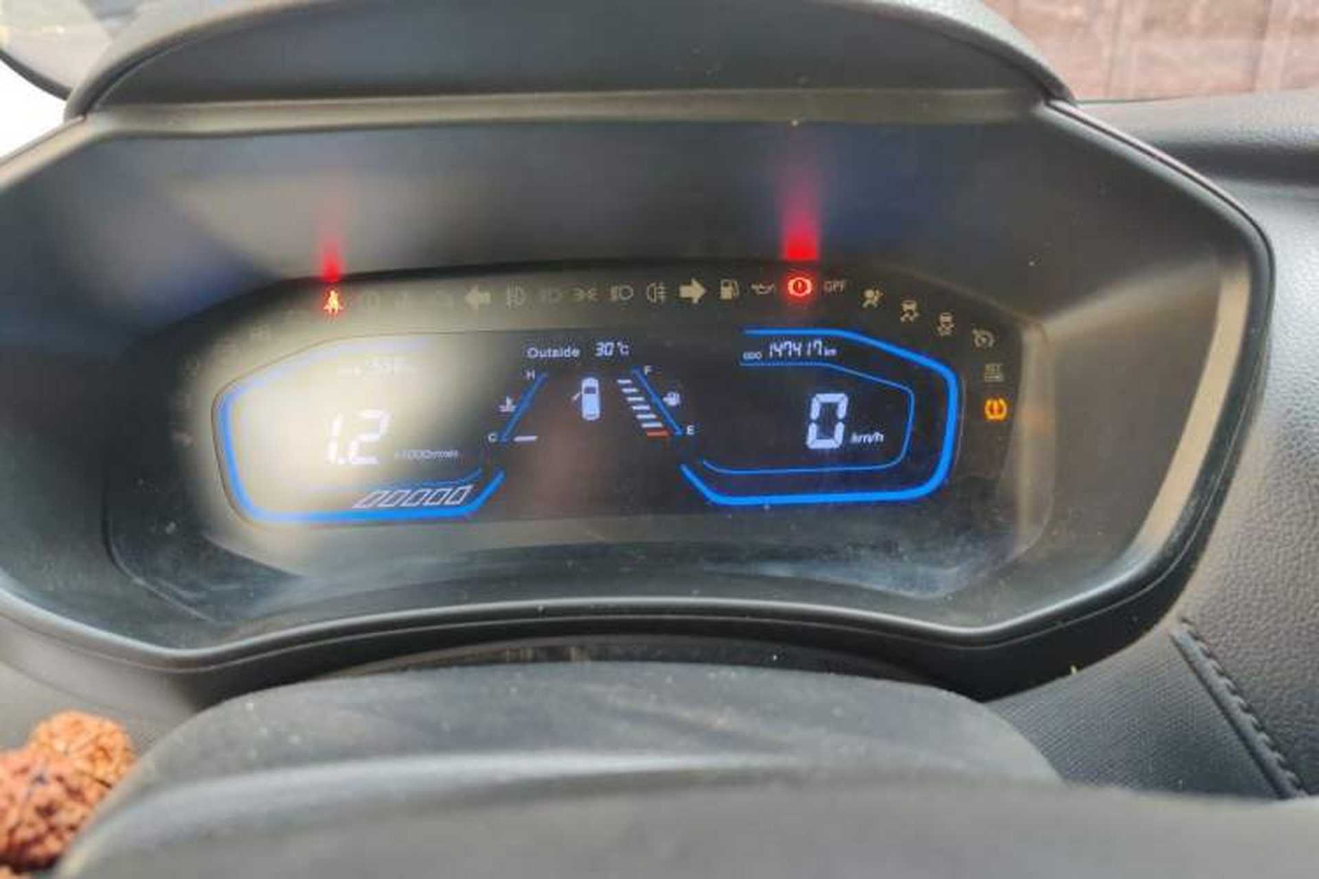Used CHANGAN OSHAN A800 2019 1.6L Manual Comfort Model China V Standard Instrument Cluster