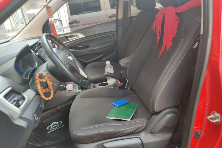 Used CHANGAN OSHAN A800 2019 1.6L Manual Comfort Model China V Standard Left Front Seat