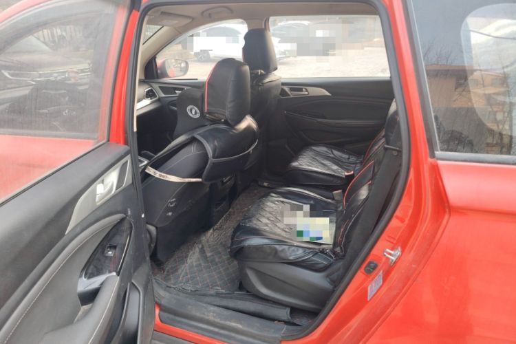 Used CHANGAN OSHAN A800 2019 1.6L Manual Comfort Model China V Standard Left Rear Seat