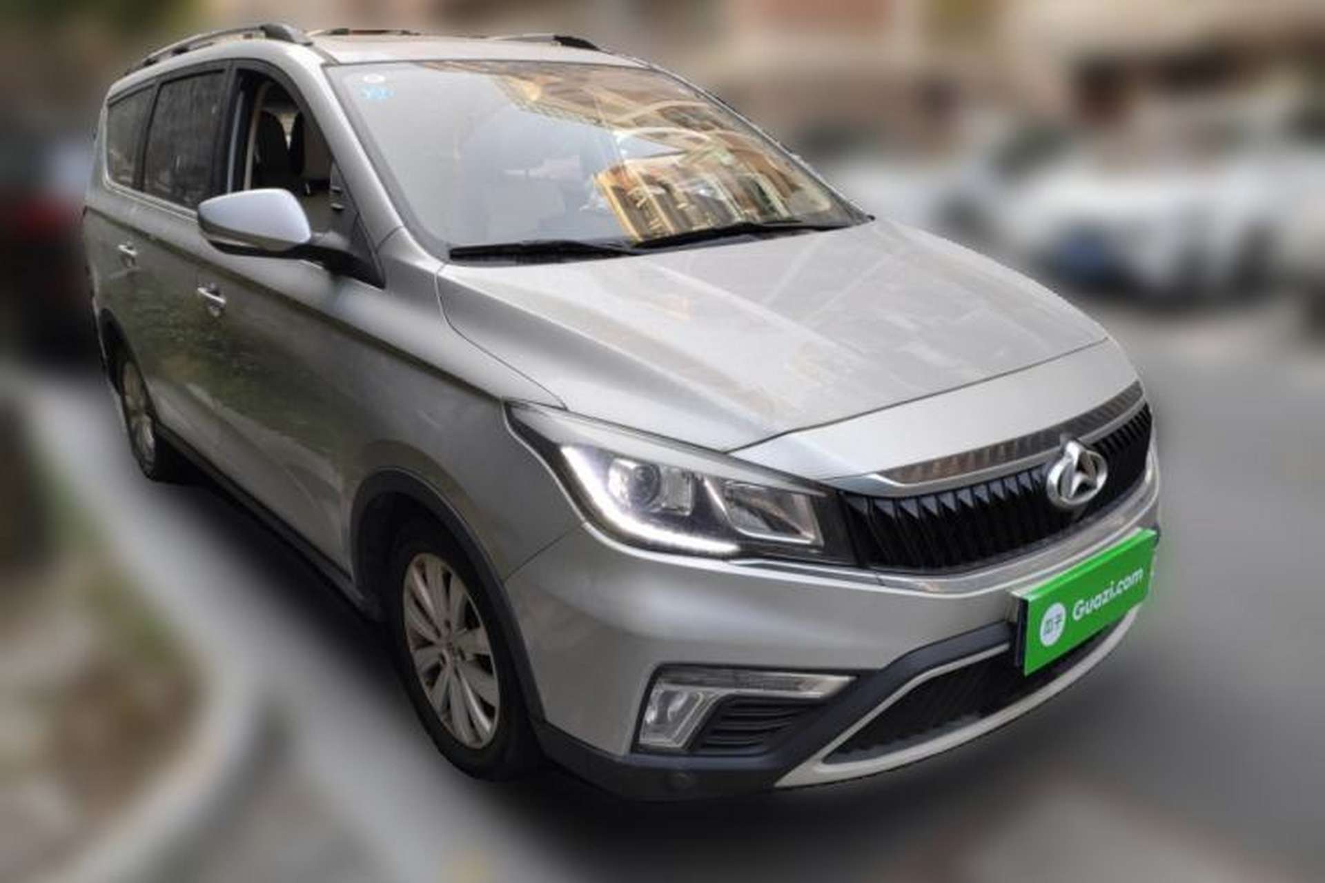 Used CHANGAN OSHAN A800 2019 1.6L Manual Luxury Model China VI Standard Exterior 2