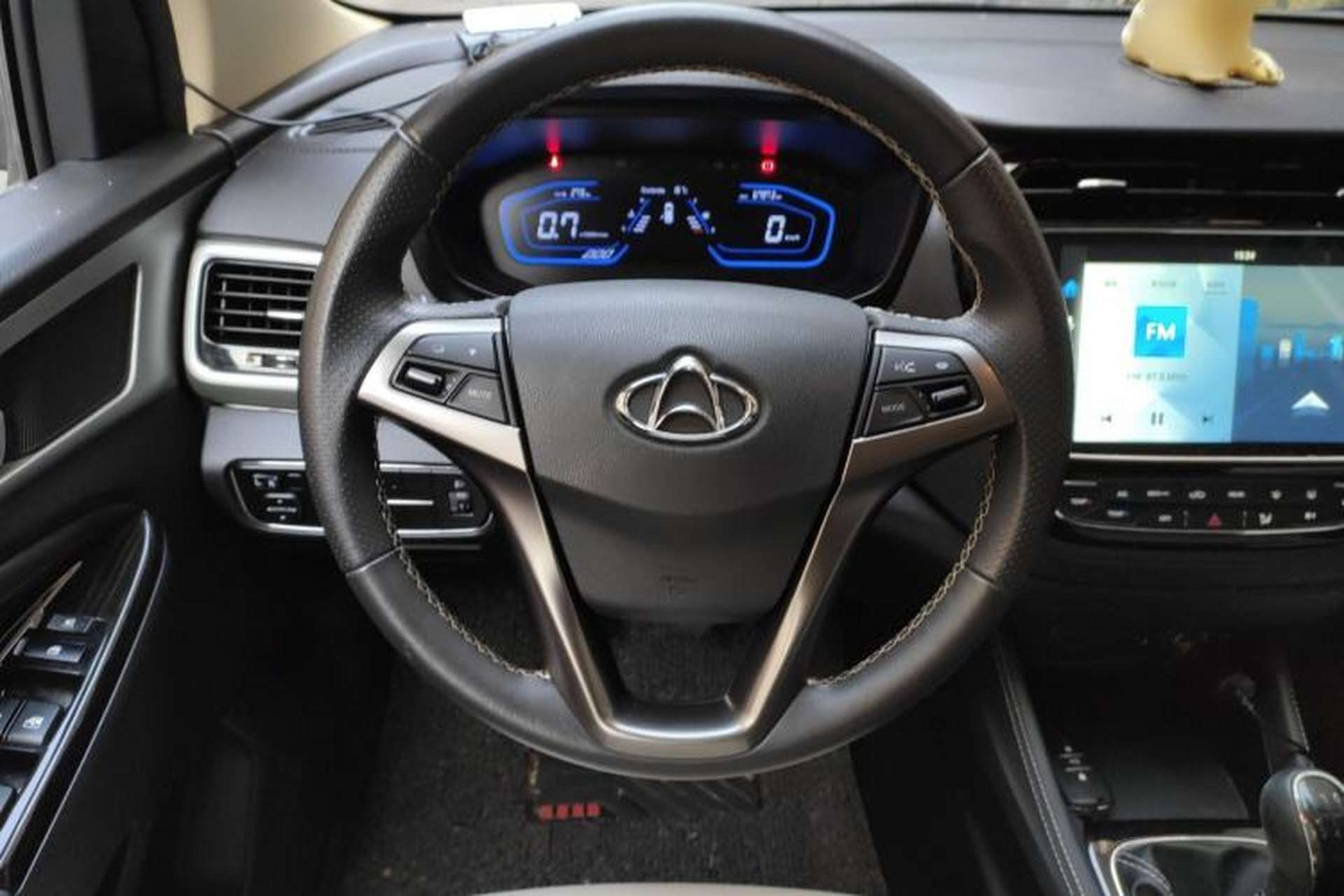 Used CHANGAN OSHAN A800 2019 1.6L Manual Luxury Model China VI Standard Steering Wheel